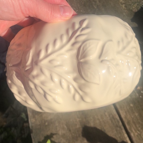 Debi Lilly Pumpkin Ceramic Planter Fall Autumn Thanksgiving 4 1/4" x 6 1/2" - Picture 4 of 5